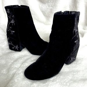 Kenneth Cole Velvet Black Bootie